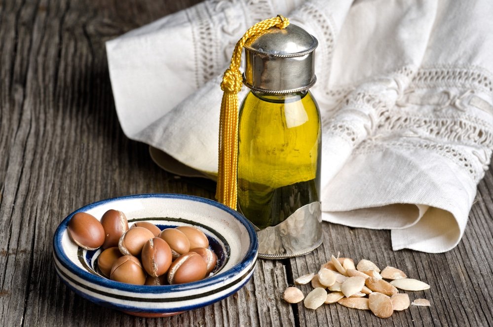 Argan oil and fruit